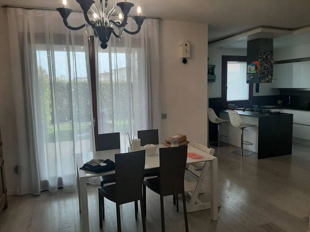 casa indipendente in vendita a Venezia in zona Mestre