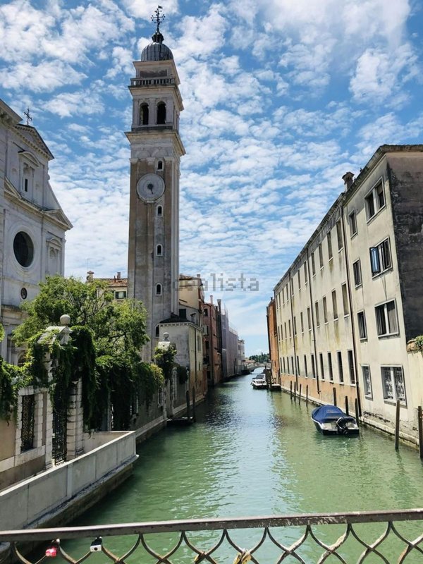 villa in vendita a Venezia in zona Sestiere Castello