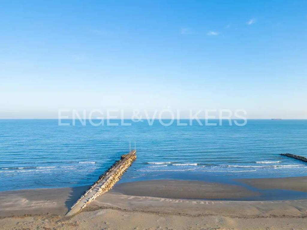 appartamento in vendita a Venezia in zona Lido di Venezia