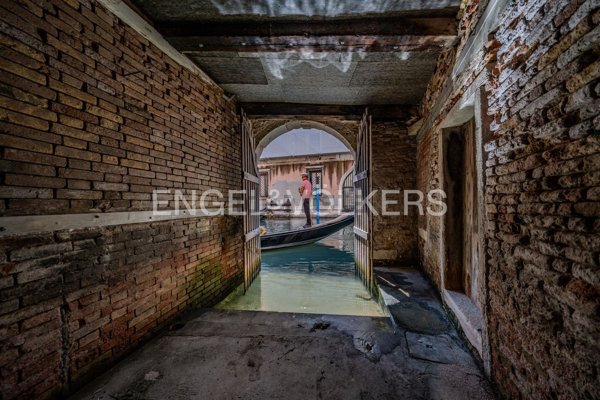 villa in vendita a Venezia in zona Sestiere Castello