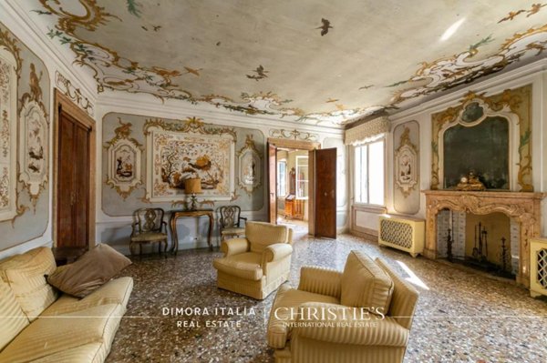 appartamento in vendita a Venezia in zona Sestiere Dorsoduro