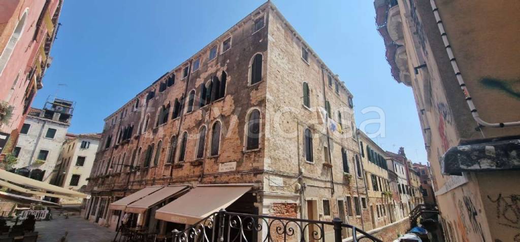 appartamento in vendita a Venezia in zona Sestiere Santa Croce