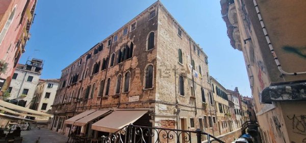 appartamento in vendita a Venezia in zona Sestiere Santa Croce