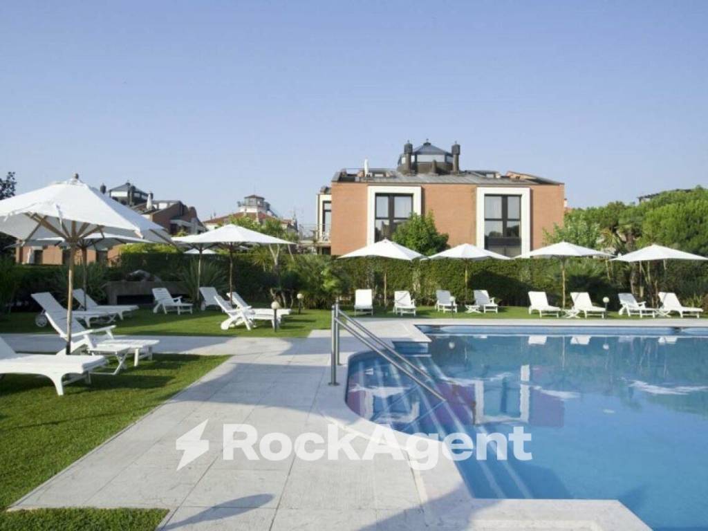 casa indipendente in vendita a Venezia in zona Lido di Venezia