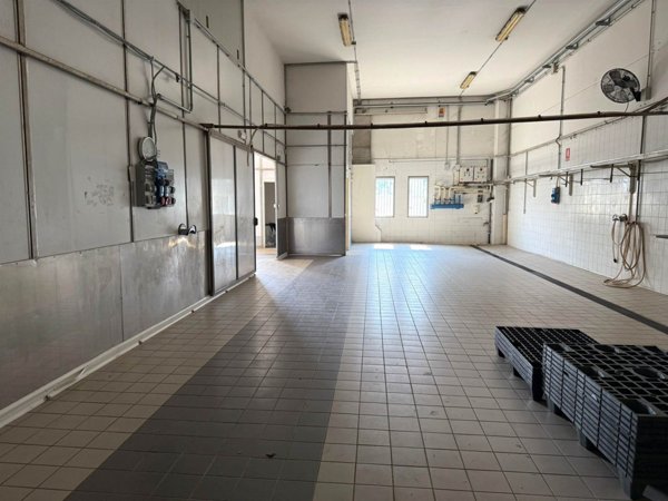 ufficio in vendita a Venezia in zona Marghera