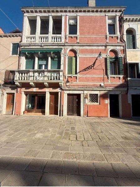 appartamento in vendita a Venezia