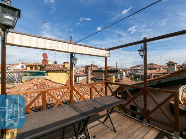 appartamento in vendita a Venezia in zona Sestiere San Marco