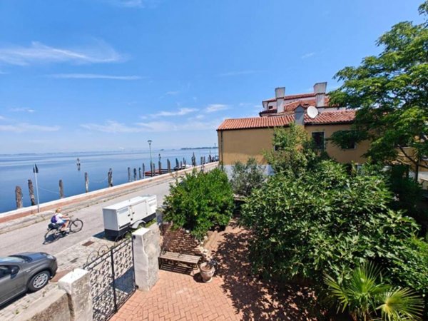 appartamento in vendita a Venezia in zona Mestre