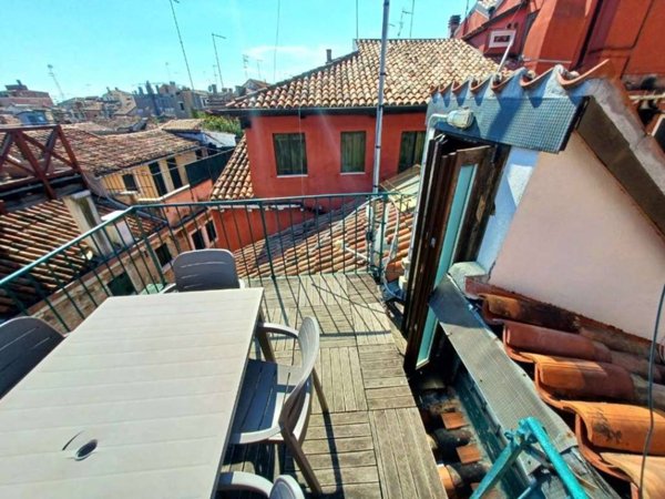 appartamento in vendita a Venezia in zona Sestiere San Marco