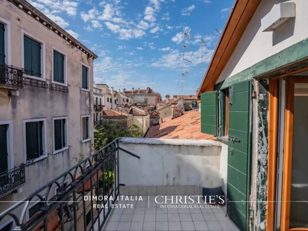appartamento in vendita a Venezia in zona Pellestrina