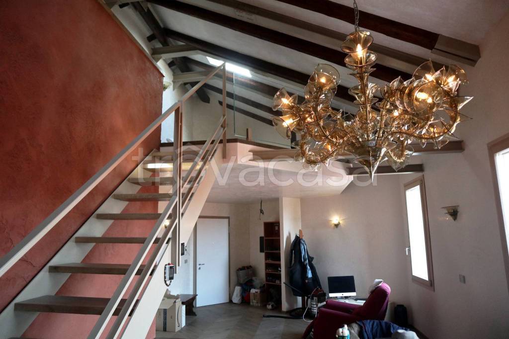 appartamento in vendita a Venezia in zona Murano