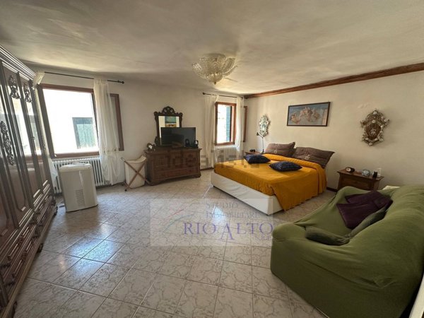 villa in vendita a Venezia in zona Sestiere Castello
