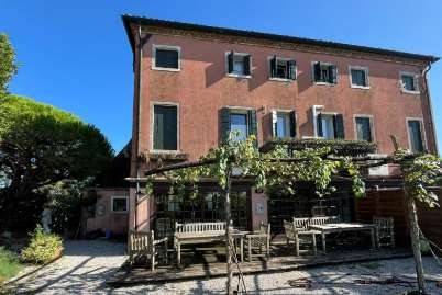 casa indipendente in vendita a Venezia in zona Burano