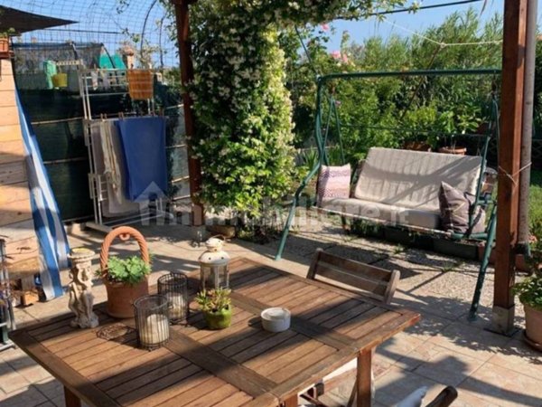 casa indipendente in vendita a Venezia in zona Lido di Venezia