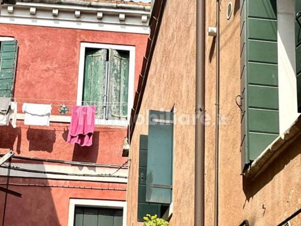 appartamento in vendita a Venezia in zona Sestiere Cannaregio
