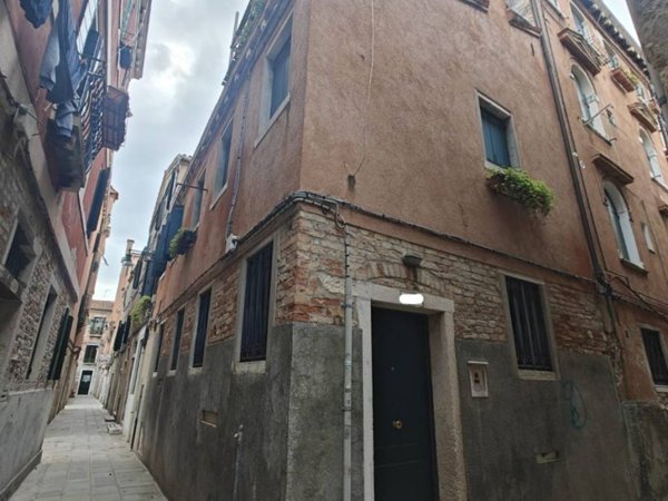 appartamento in vendita a Venezia in zona Sestiere Cannaregio