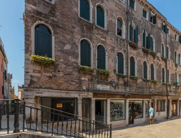 appartamento in vendita a Venezia in zona Sestiere San Polo