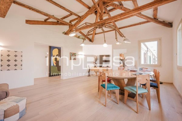 casa indipendente in vendita a Venezia in zona Murano