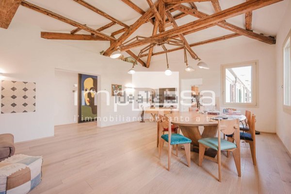 appartamento in vendita a Venezia in zona Murano