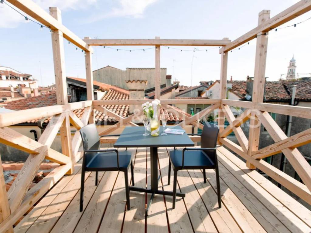 appartamento in vendita a Venezia in zona Sestiere Cannaregio