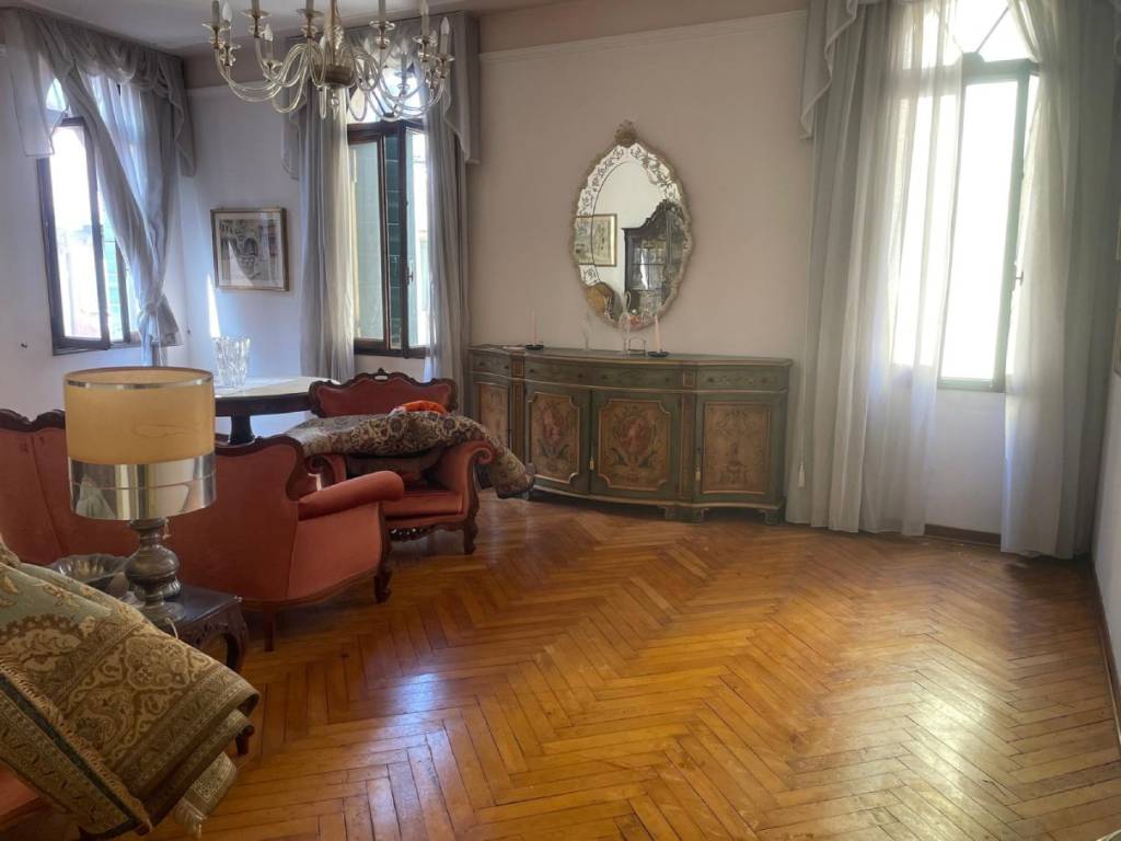 appartamento in vendita a Venezia in zona Sestiere Castello