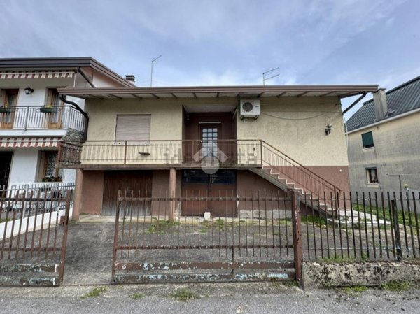 appartamento in vendita a Venezia in zona Trivignano