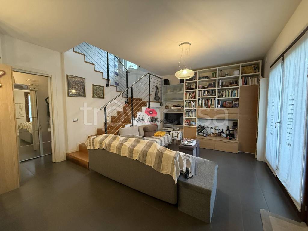 casa indipendente in vendita a Venezia in zona Marocco