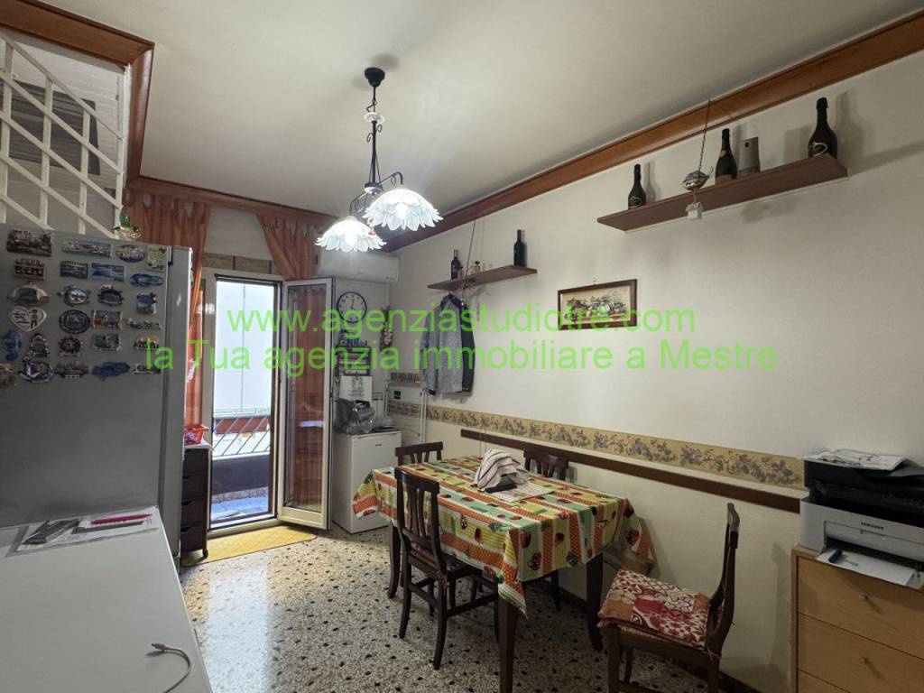 appartamento in vendita a Venezia in zona Zelarino