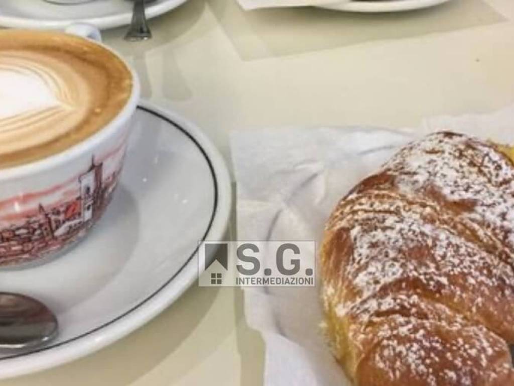 negozio in vendita a Venezia in zona Marghera