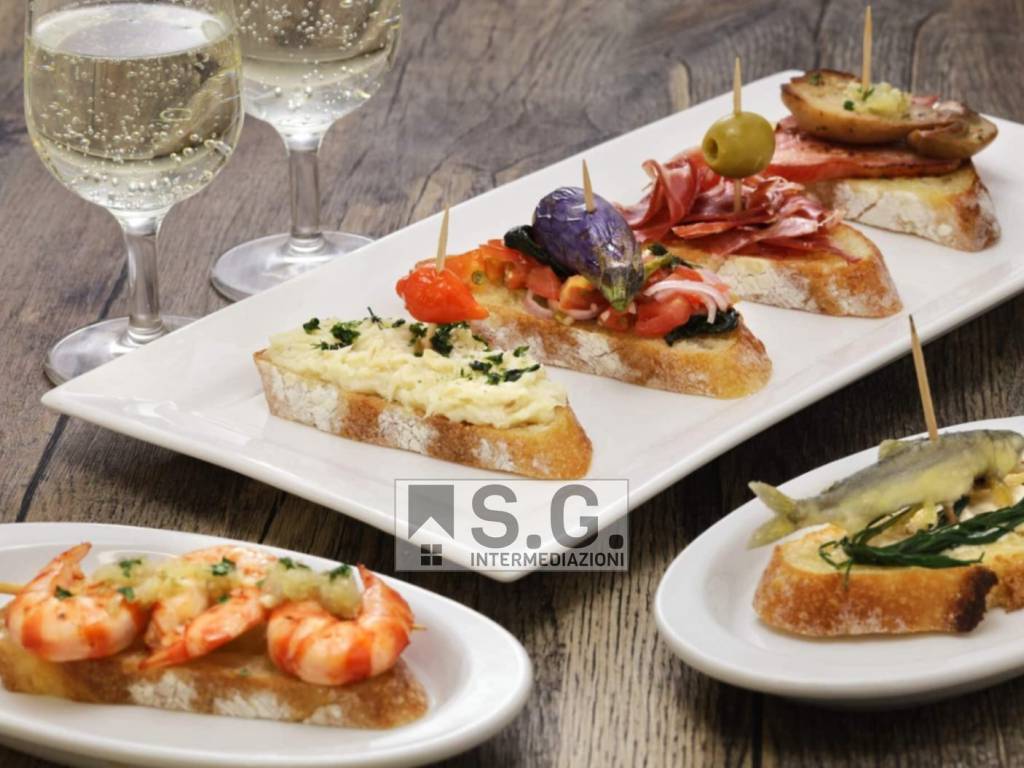 negozio in vendita a Venezia in zona Marghera