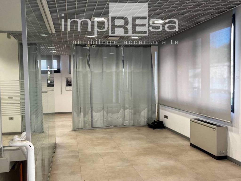 ufficio in vendita a Venezia in zona Zelarino