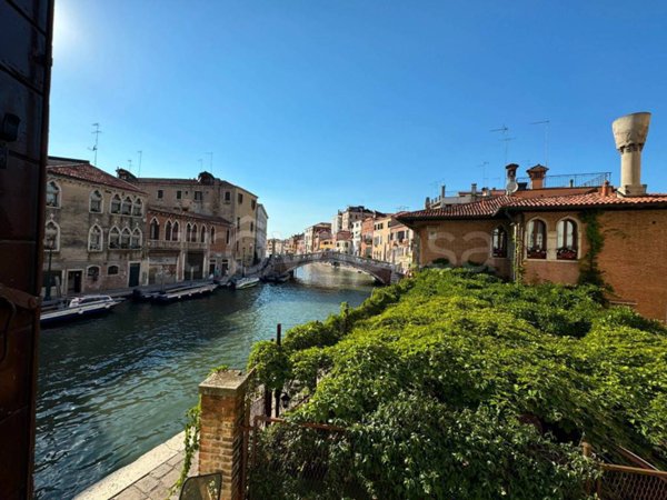 appartamento in vendita a Venezia in zona Sestiere Santa Croce