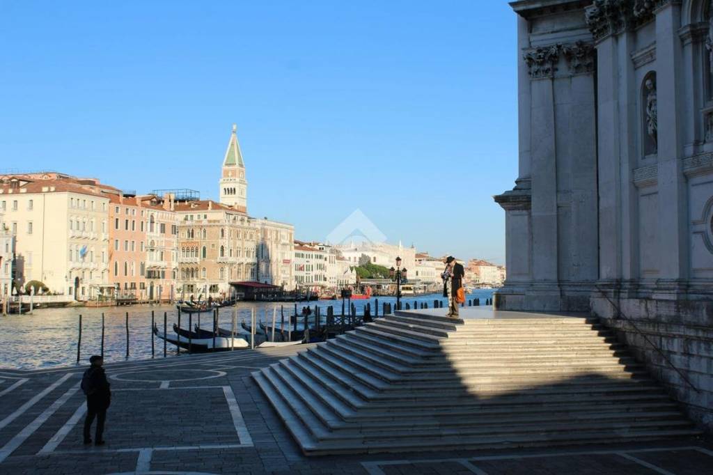 appartamento in vendita a Venezia in zona Lido di Venezia