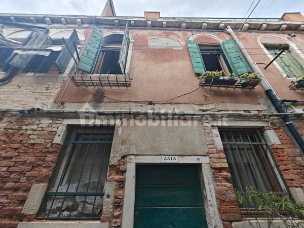 appartamento in vendita a Venezia in zona Sestiere Cannaregio