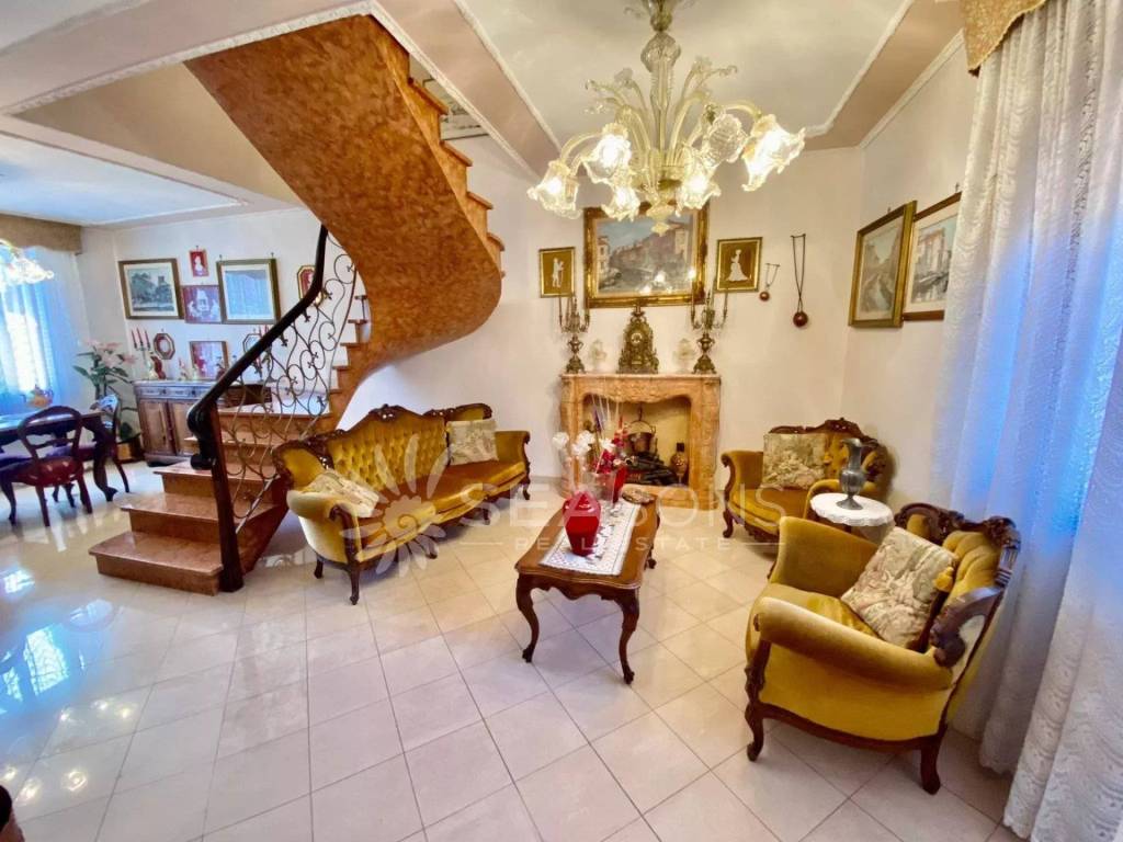 casa indipendente in vendita a Venezia in zona Burano