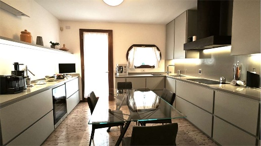 casa indipendente in vendita a Venezia in zona Mestre