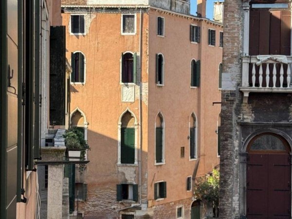 appartamento in vendita a Venezia in zona Sestiere San Marco