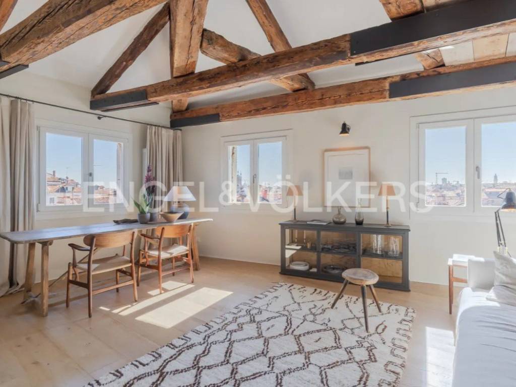 appartamento in vendita a Venezia