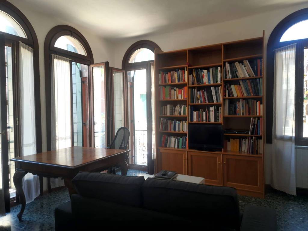 appartamento in vendita a Venezia in zona Sestiere Cannaregio
