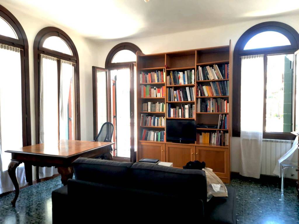 appartamento in vendita a Venezia in zona Sestiere Cannaregio