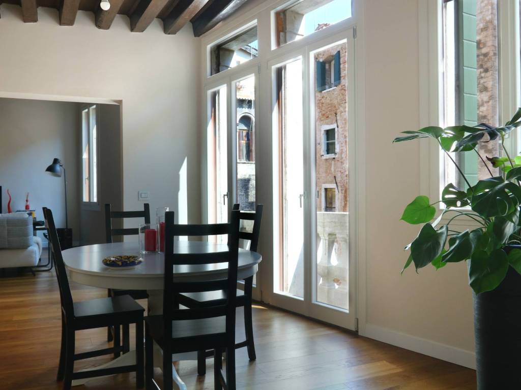 appartamento in vendita a Venezia in zona Sestiere San Marco
