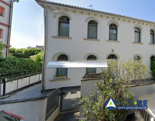 casa indipendente in vendita a Venezia in zona Mestre