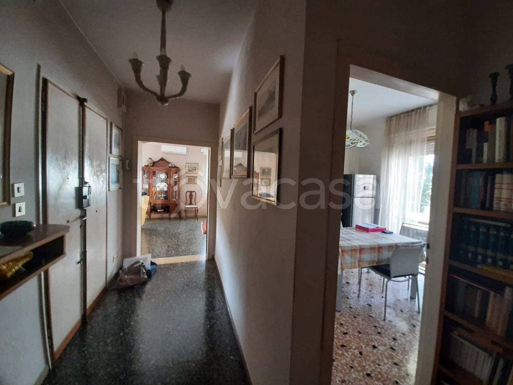 appartamento in vendita a Venezia in zona Lido di Venezia