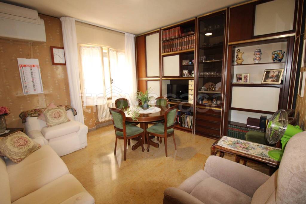 appartamento in vendita a Venezia in zona Lido di Venezia