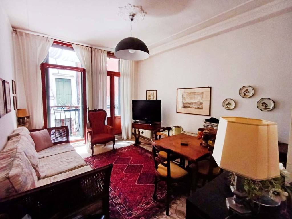 appartamento in vendita a Venezia in zona Sestiere Cannaregio