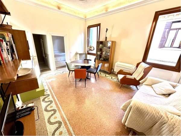 appartamento in vendita a Venezia in zona Sestiere San Marco