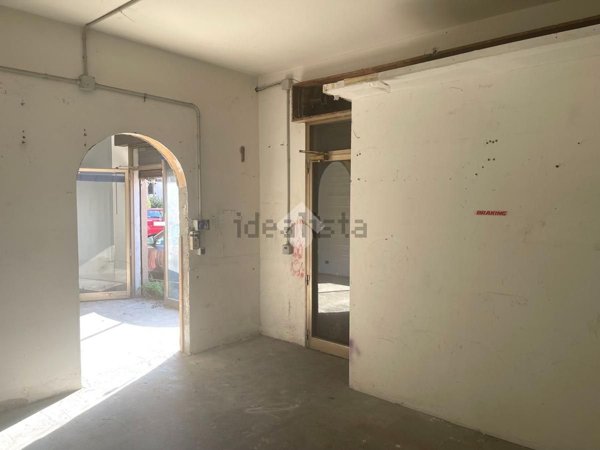 negozio in vendita a Venezia in zona Carpenedo