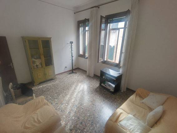 appartamento in vendita a Venezia in zona Sestiere San Polo