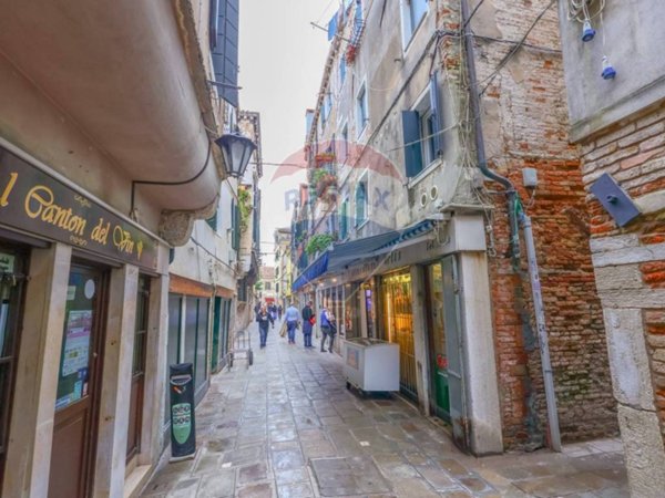 appartamento in vendita a Venezia in zona Sestiere Castello