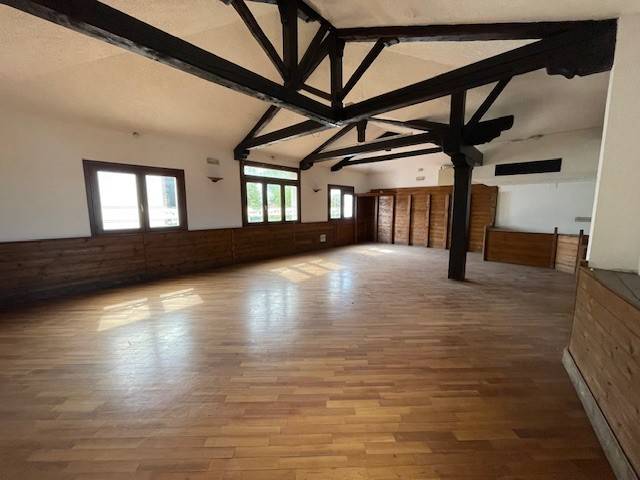 negozio in vendita a Venezia in zona Marghera